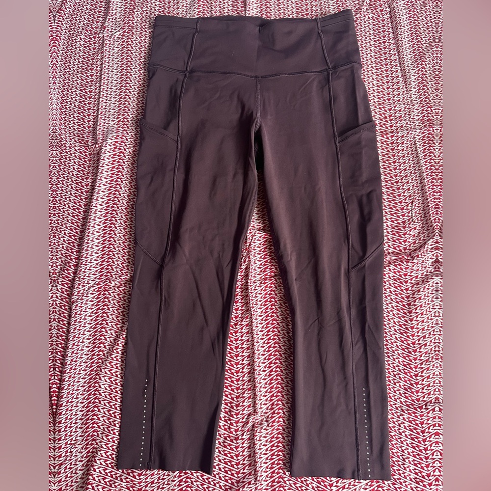 VGUC Lululemon fast and free crops with pockets